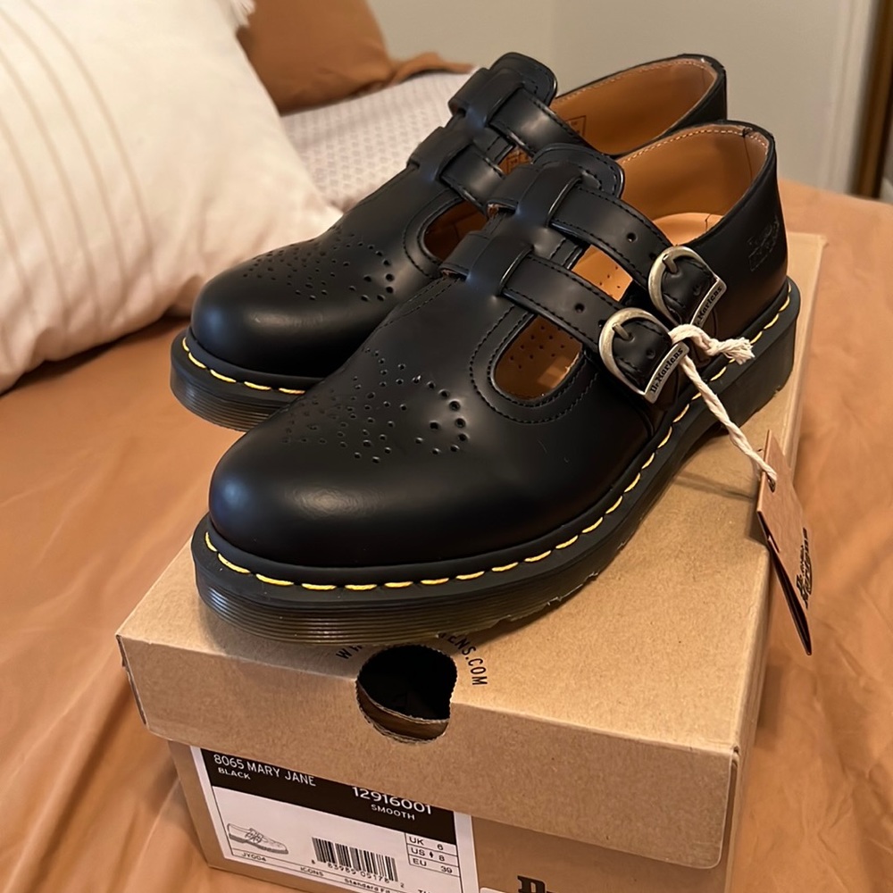 Dr Martens Mary Jane size 8